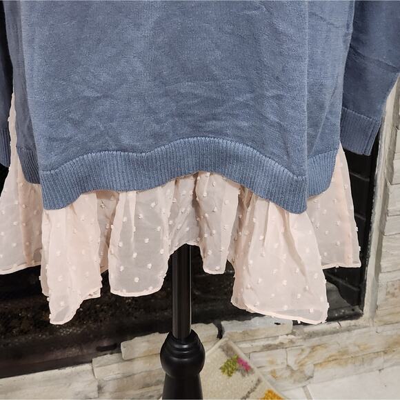 LOGO Lori Goldstein tunic length blue and pink lace trimmed sweater plus size 1X - Picture 2 of 6